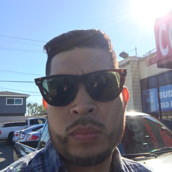 Meet your Posher, Mike - Picture 1 of 1